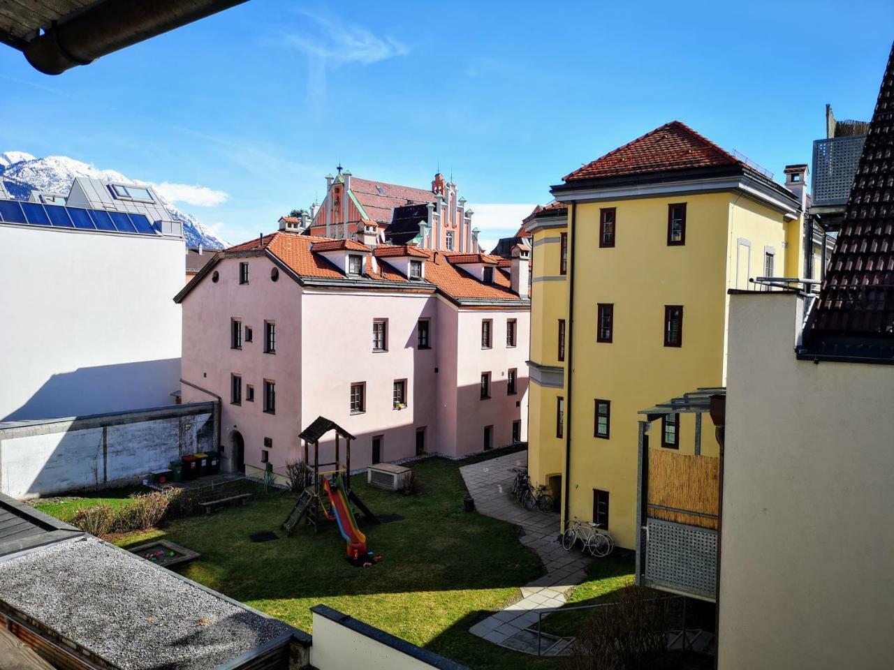Sankt-Nikolaus City Studio อินส์บรุค ภายนอก รูปภาพ